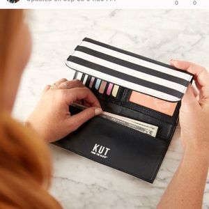 Kut from Kloth wallet 🦢Fab fit fun collection new